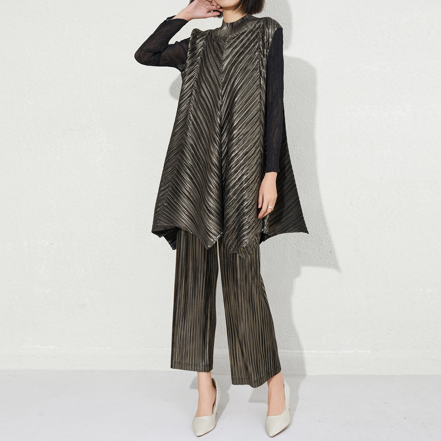 Прямые продажи с фабрики 2025 Новый женский комплект из двух предметов Miyake Pleated – Широкие брюки <000000> Повседневная длинная рубашка | Доступно OEM/ODM 14