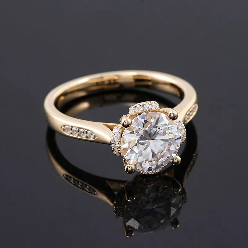 Bague en or jaune 18 carats avec moissanite ronde de 2,5 carats et 8,5 mm, bijou raffiné pour amoureux 1