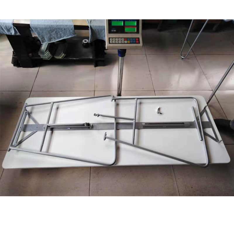 Bent Leg clip table, with Metal Hairpin Legs 4