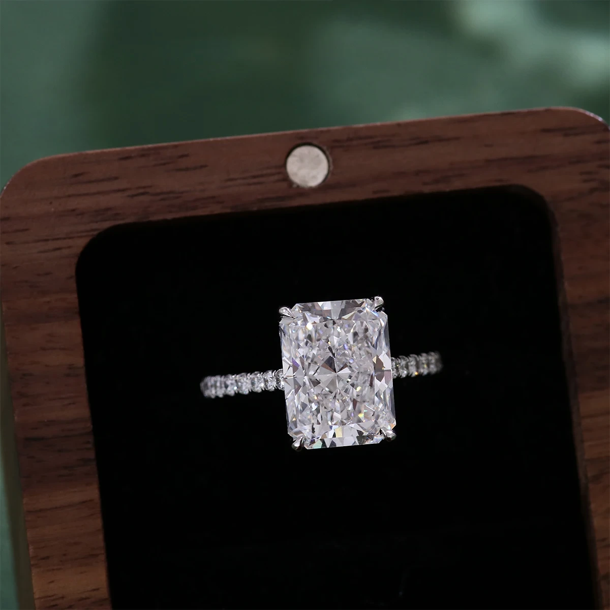 IGI 18K Bijoux de mariage en or solide Femmes Solitaire Radiant Cut 3CT Laborat de diamant Grown Diamond Ringue 1