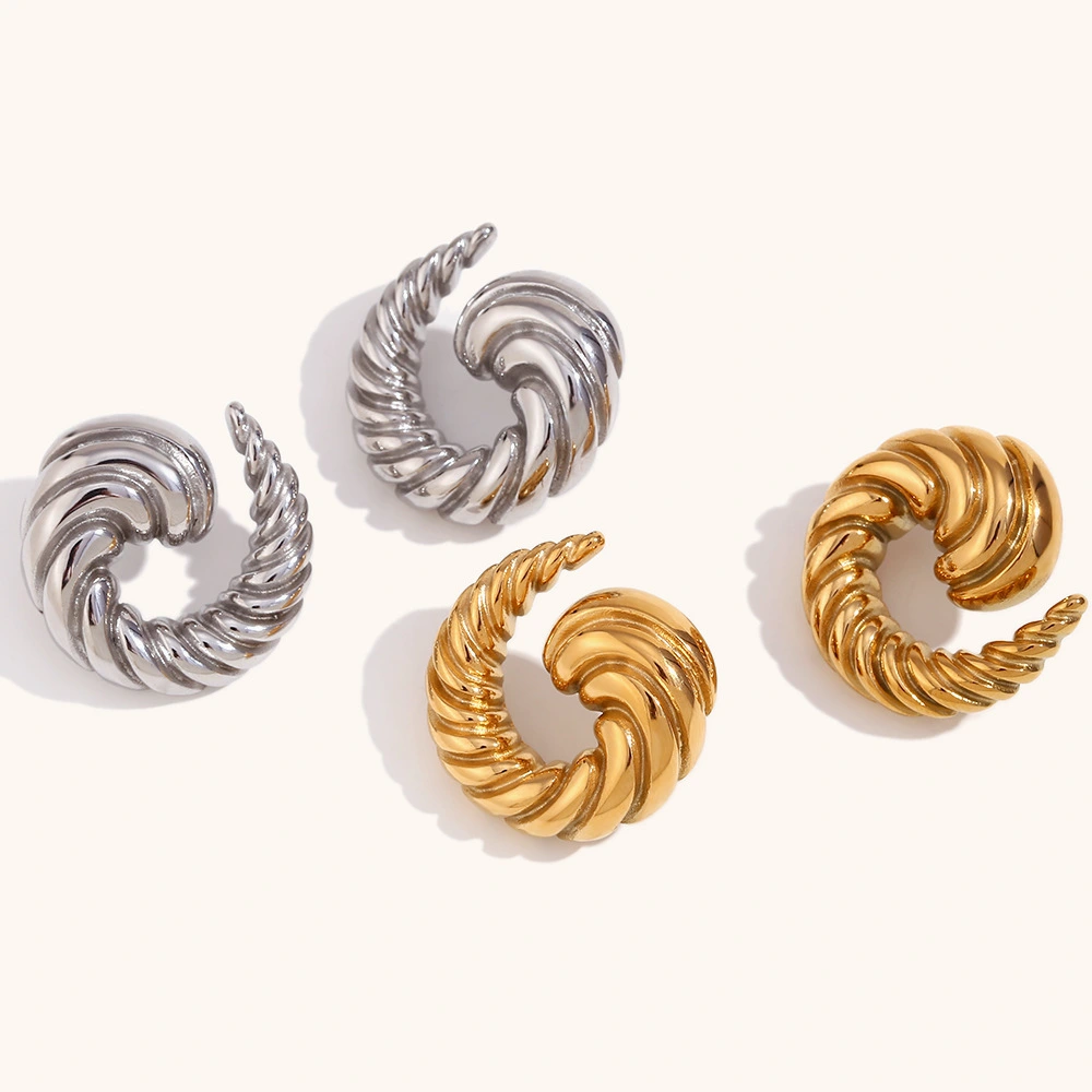 Vintage Popular Stainless Steel Plated 18k Gold Whirlwind Cowhorn Pattern Earrings Hypoallergenic Jewelry For Women 1