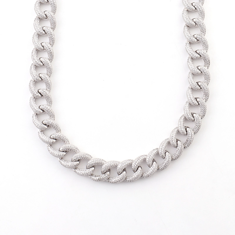 Provence Collier cubain en or blanc de haute qualité coulant les hommes et les femmes de la chaîne et des femmes à liaison cubaine plaquée à 18 carats 1