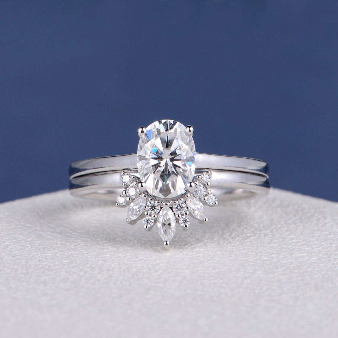 Gol blanc jaune 1,5ct cluster ovale Moisanite Set de mariée Ring de fiançailles Empilement de la bande de marquise 1