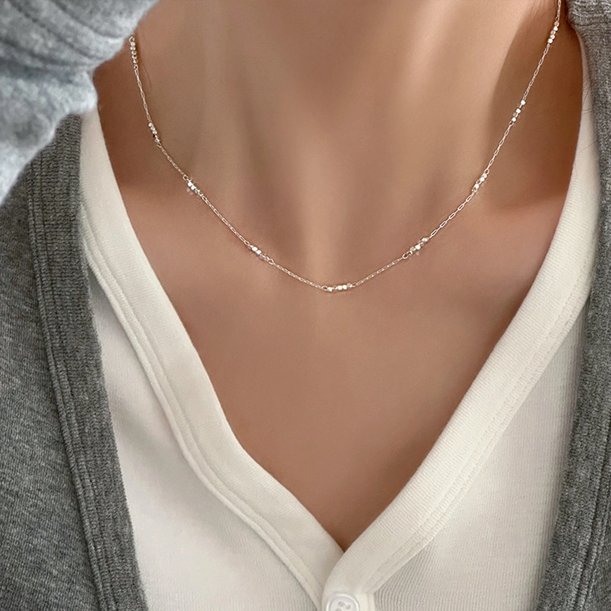 Manufacturer Wholesale Fashion Simple Luxury Style Collarbone Chain Titanium Steel Women's Necklace 1