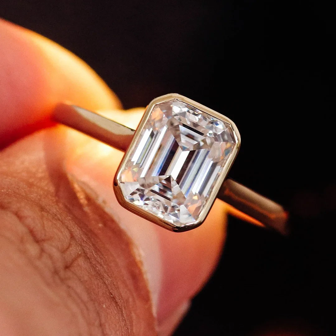 Personal Customized Women Igi Certified Diamond Lab Grown 3ct Emerald Cut Cvd Diamond Bezel 14k Gold Lab Diamond Solitaire Ring 1