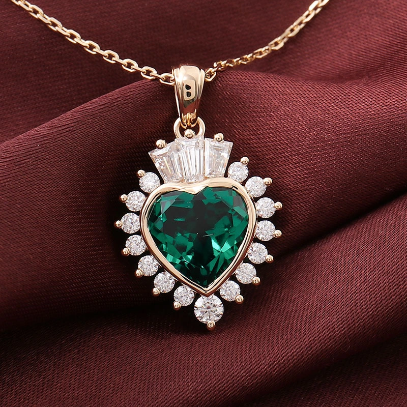 Provence Gems 14K Collier d'or Style romantique Coeur vert coupé Moisanite Pendant Fashion Bijoux Colliers 1