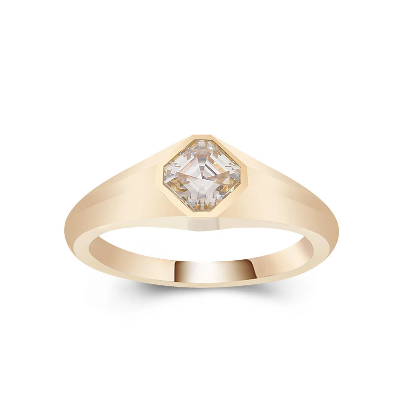 0.6ct amarillo Asscher cortado diamante más grueso Anillo de banda en oro amarillo Mando de boda de 10k para hombres 1