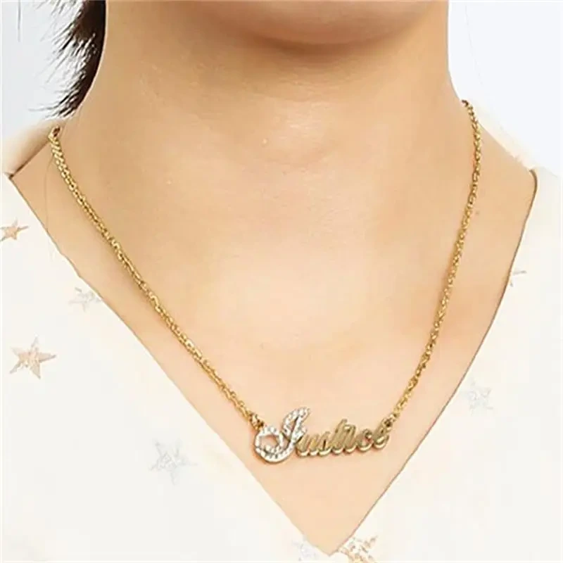Collier de nom de diamant Moissanite Personnalisé Collier de lettres à tendance en or 14K 1