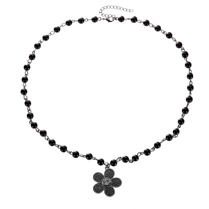 Fashion Copper Flower Sparkling Beaded Necklace With Titanium Steel Inlaid Diamond Sunflower Smiling Face Pendant Necklace 1