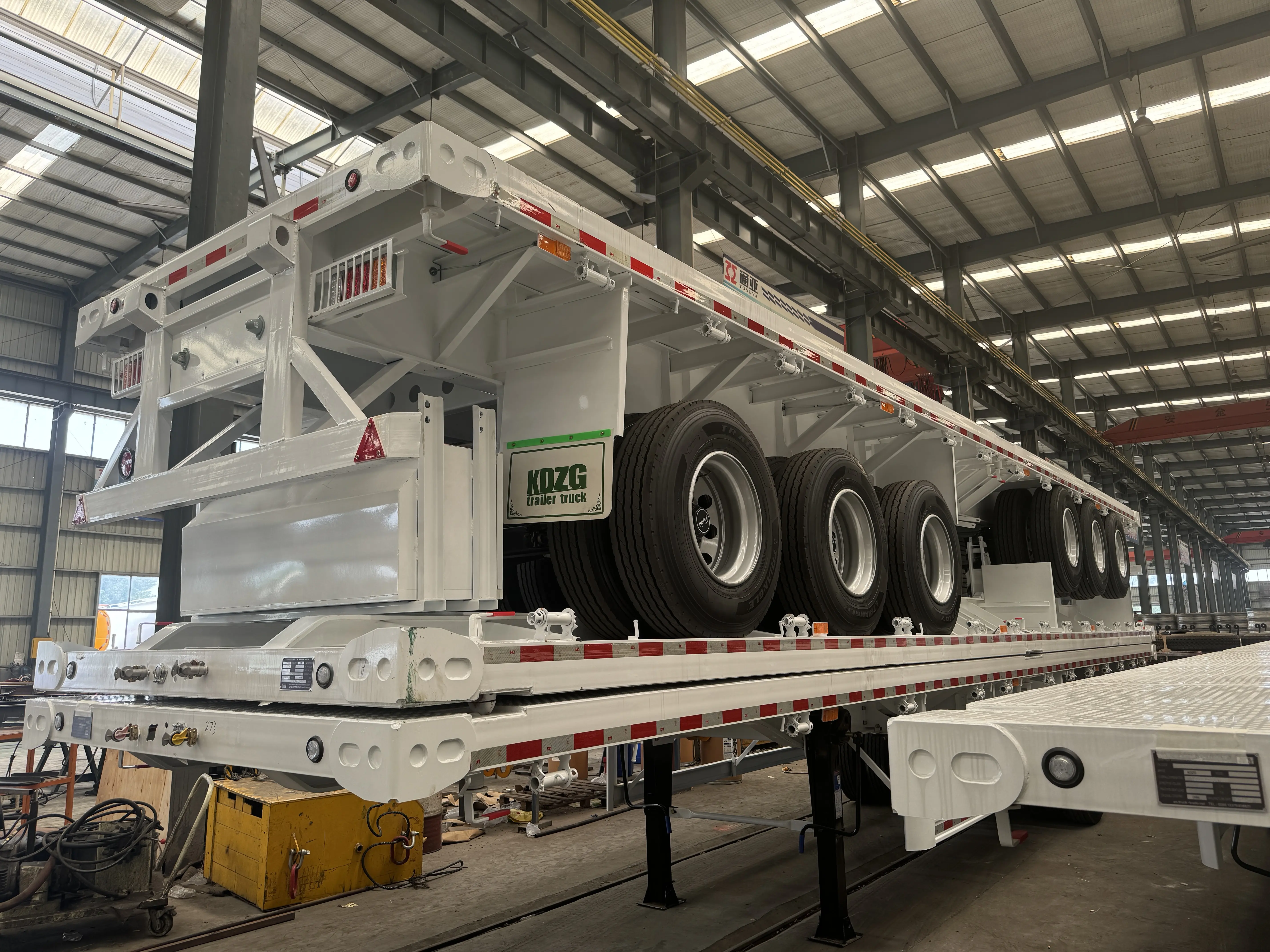 Flat Bed Trailer 28T - - KDZG Trailer Truck 6