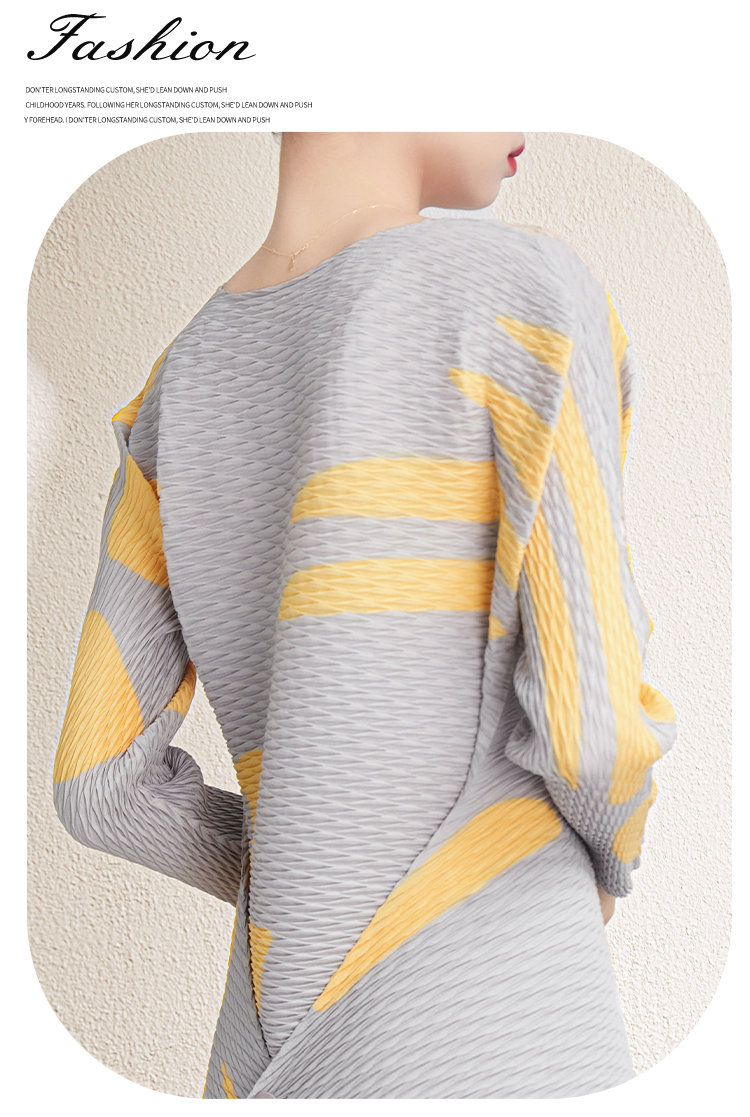 Wholesale Pleated Shirts – Private Label <000000> Custom Design High Quality Miyake Latest Design Pleated Top Women's Casual Style Fashion Printing Long-sleeved T-shirt 10