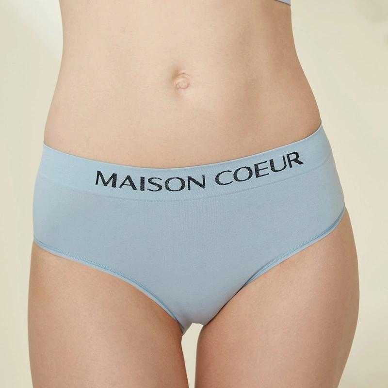 Las mujeres diarias cómodas modificadas para requisitos particulares de las bragas de las señoras del logotipo de la letra expresan la ropa interior inconsútil 1