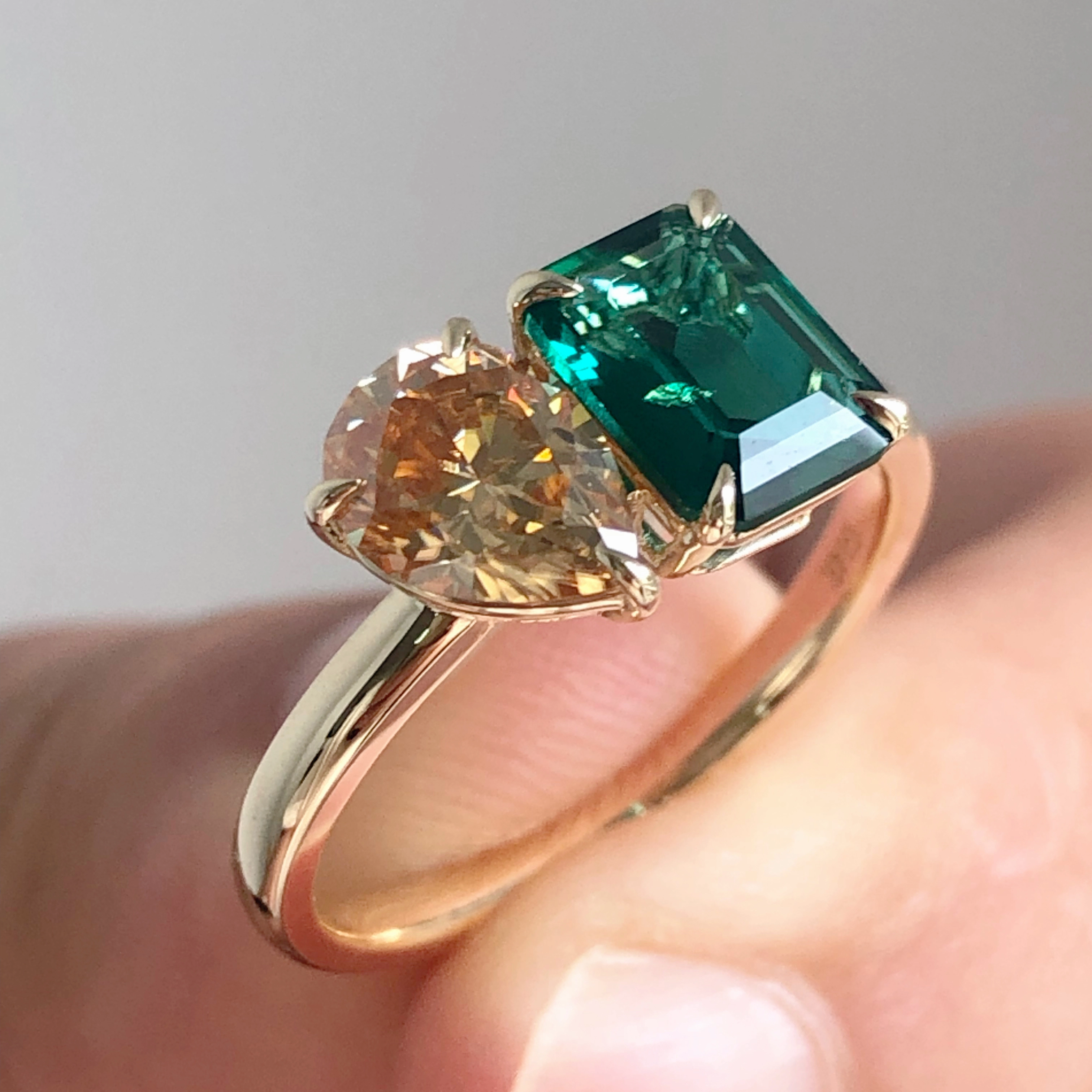 4CT Lab Emerald 2CT PEUR CUT MOSSANITE MOI ET TOI Engagement 2Stones Anneau en 10k 14K 18K 1