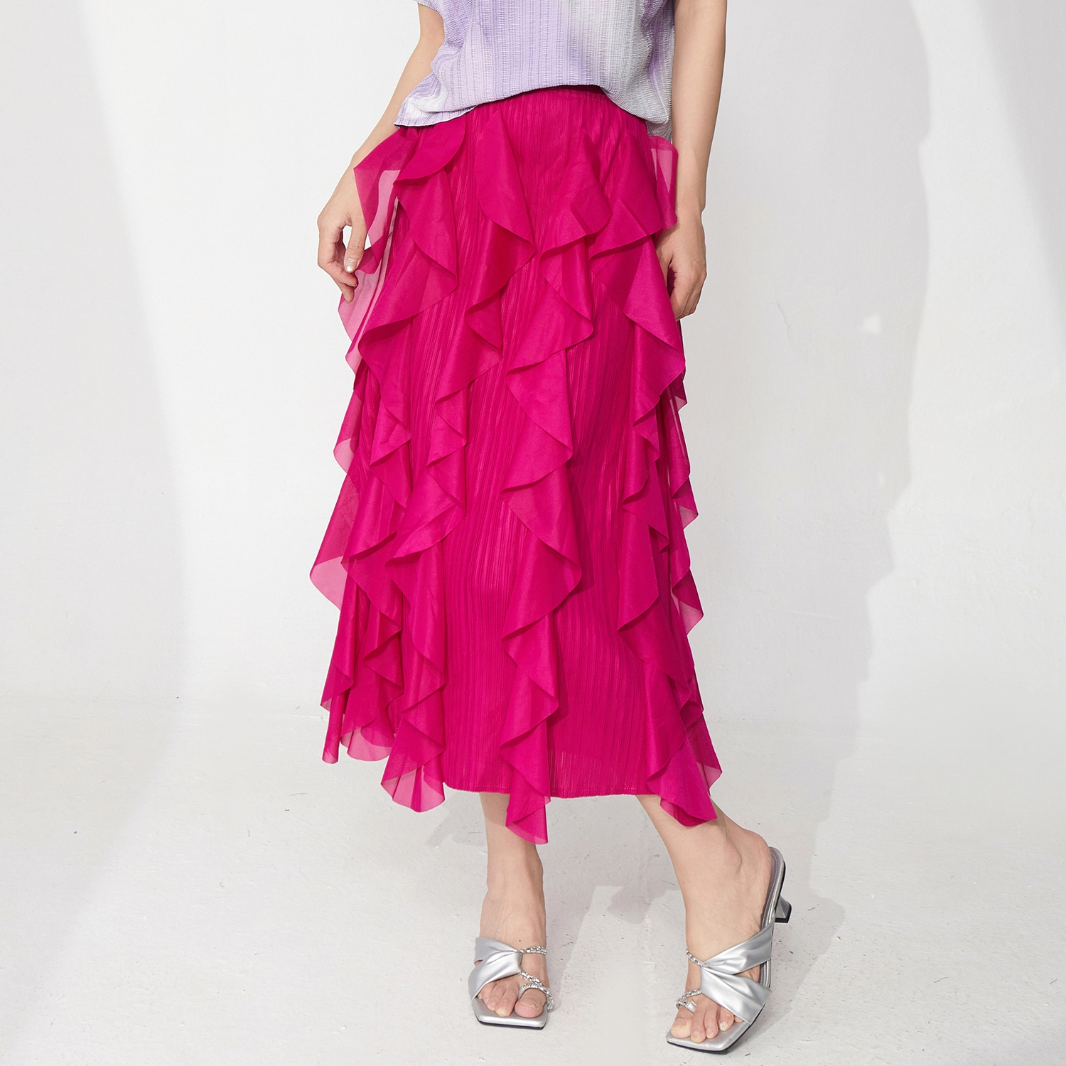 Irregular Pleated Skirt for Women – Miyake Style A-Line Design | Wholesale Smocked Clothing 1