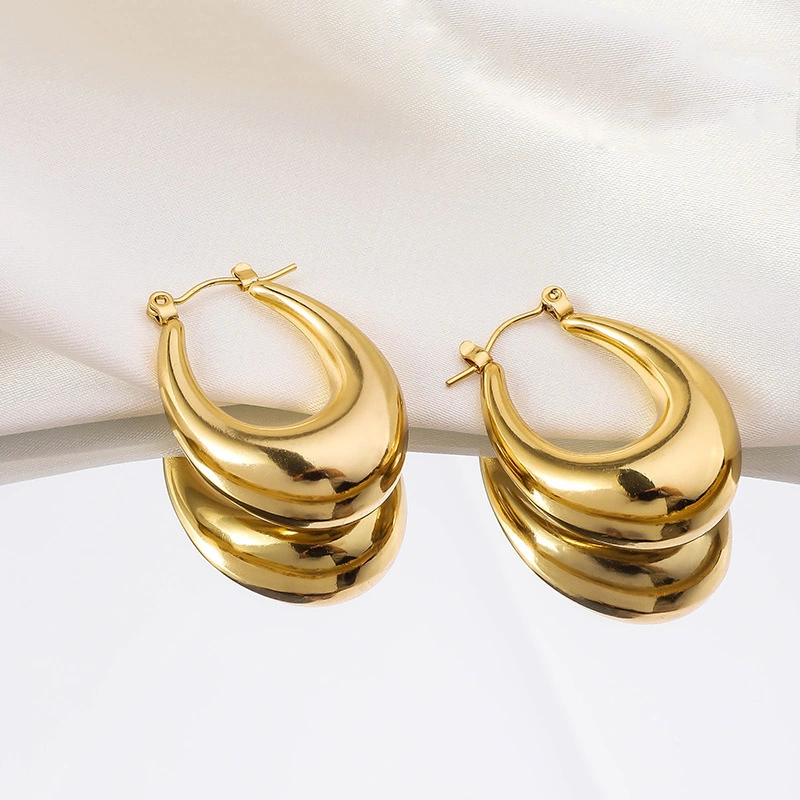 Wholesale New Popular Stainless Steel Earrings Fashionable Hollow Oval Ear Buckle Plated With 18k Gold Earrings 1