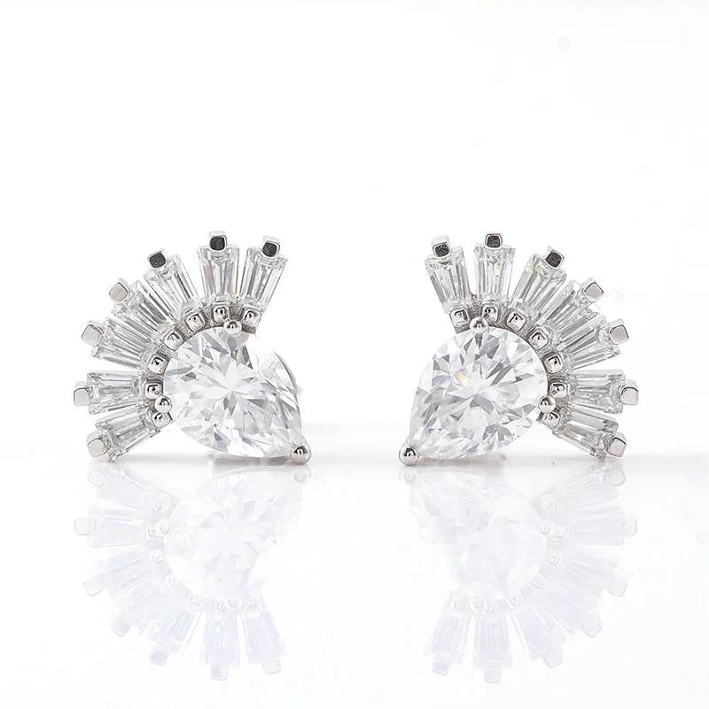 High Quality Engagement Wedding 10k/14k/18k White Solid Gold Classic Moissanite Diamond Gra Certified Stud Earrings For Women 1