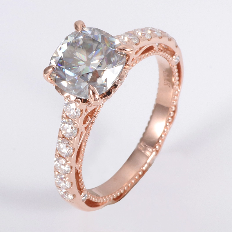8x8 mm au centre mine mine coupée gris gris Couleur de fiançailles Moisanite avec de petites pierres Moisanite pavées sur une bande en or rose 14K 1