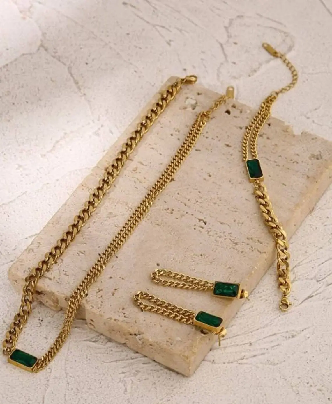 Dubai Women Fashion Emerald Gold Jewelry 18k Gold Heavy Emerald Jewelry Set 1