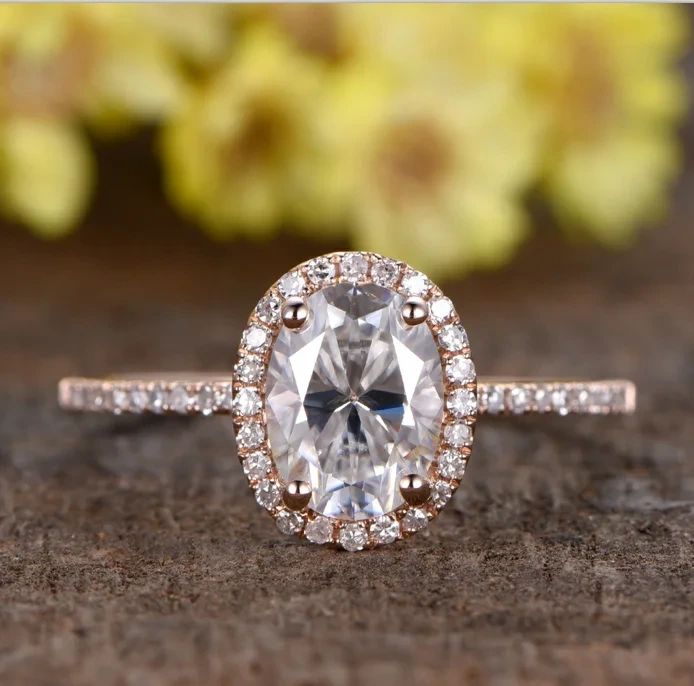 Personnalisez le réglage de broche Halo 14K 18K Rose Gold OVAL MISSANITE GEMMERNE RING POUR LES DAMES 1