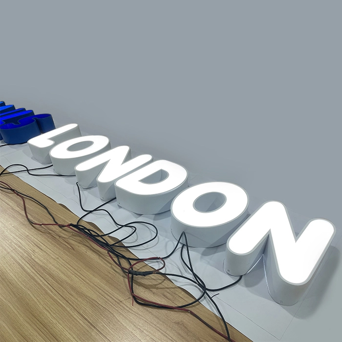 Lettera di lettera anteriore acrilica esterna 3D personalizzata Segnale Logo Nome negozio LED 1