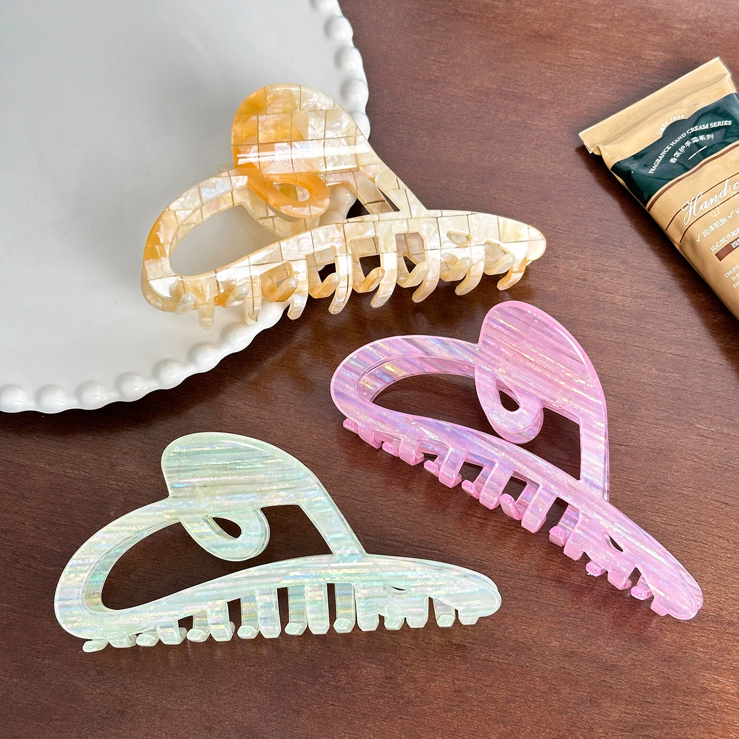 Dowell European American Style Hair Accessories Heart-shaped Shark Clip Sweet Girl Acetate Clip 1