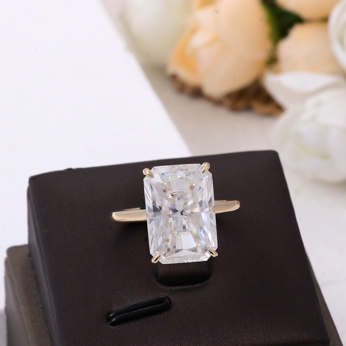 Vvs Moissanite Ring 10k 14k 18k Solid Gold Jewelry Wedding Ring Women Solitaire Radiant Cut Moissanite Diamond Engagement Ring 1