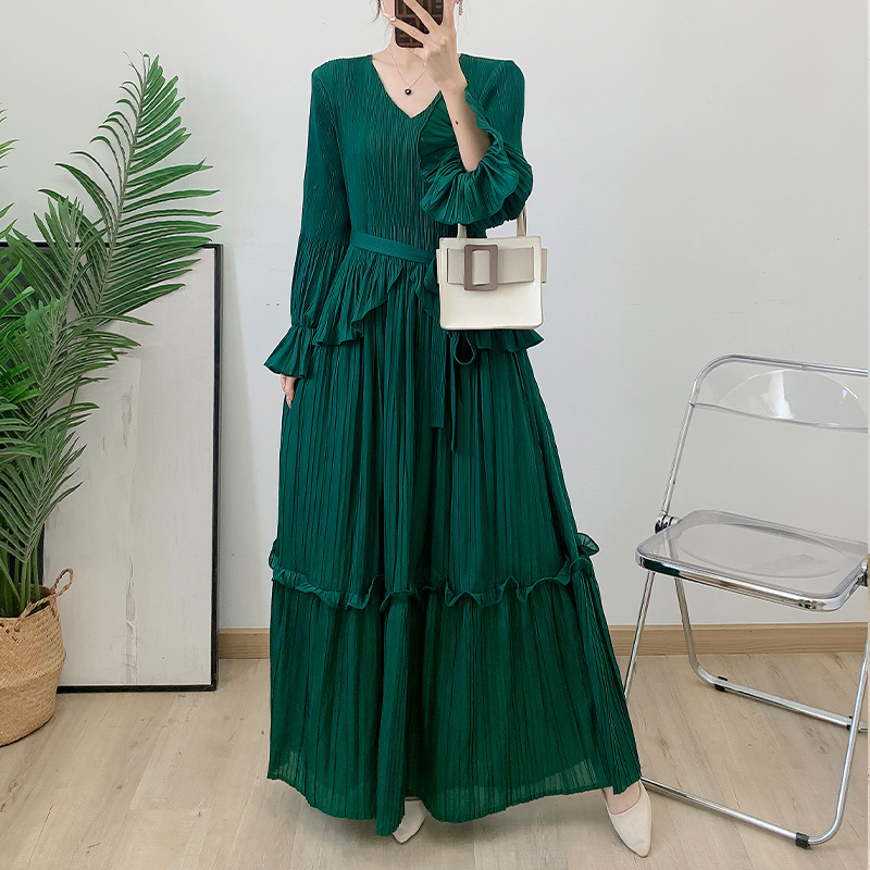 Production sur mesure OEM <000000> ODM | Faites ressortir vos robes plissées Miyake Robe plissée directe d&39;usine 2025 Printemps Nouveau design plissé Robe longue décontractée pour femmes à la mode 11