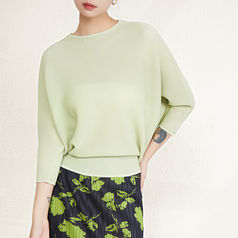 Wholesale Pleated – Private Label <000000> Custom Design Miyake Pleated Women's Tops Women Long Sleeve Mock Neck Shirt Clothing Casual Style Loose Pleated Blouse 13