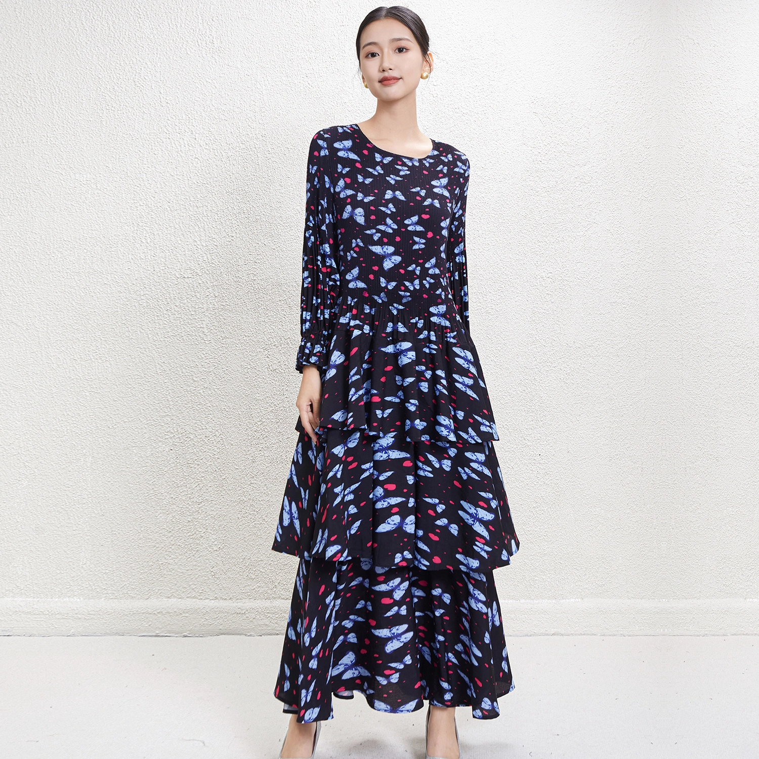 Pleats Clothing Factory Maßgeschneiderte Sommerkleider Damen Plissees Bekleidungshersteller 2024 Bedruckte Blumenkleider Damen Plissiertes Design Elastische Stretch-Freizeitkleider 1