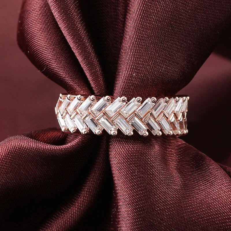 Anneau de bijoux fin 14K Anneau en or rose def def Baguette Cut Moishinganite Trendy Design Rague de pierre précieuse lâche 1