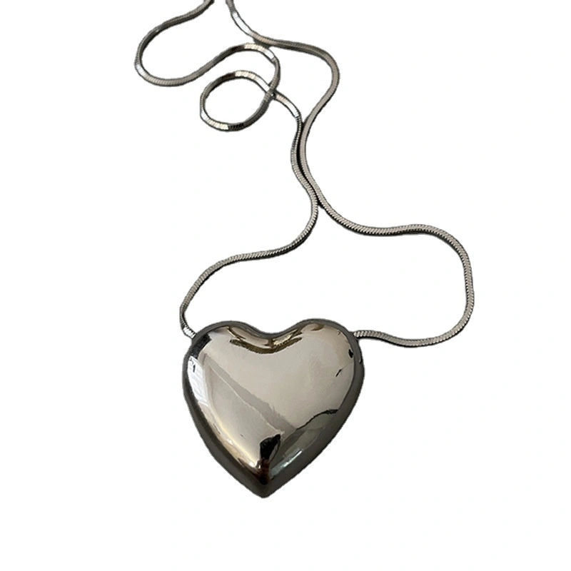 Manufacturer Wholesale Plating 925 Silver Charm Girl Gift Pendants Size Love Necklace Snake Chain Women's Necklace 1