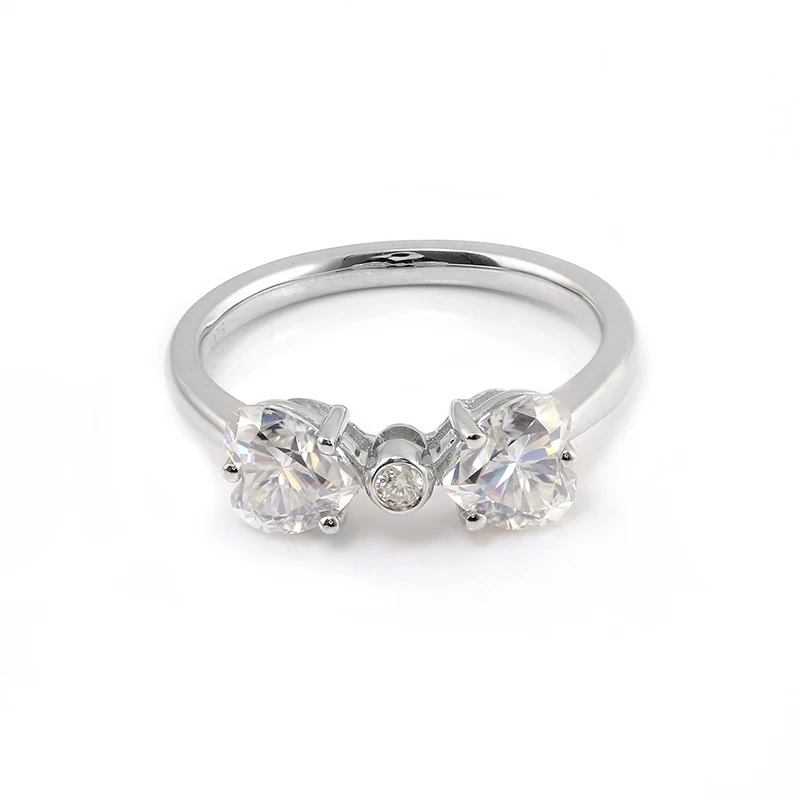 Fashion chaude Fashion personnalisée à la main et bague de fiançailles cardiaques personnalisée Moisanite Silver Anneau 1