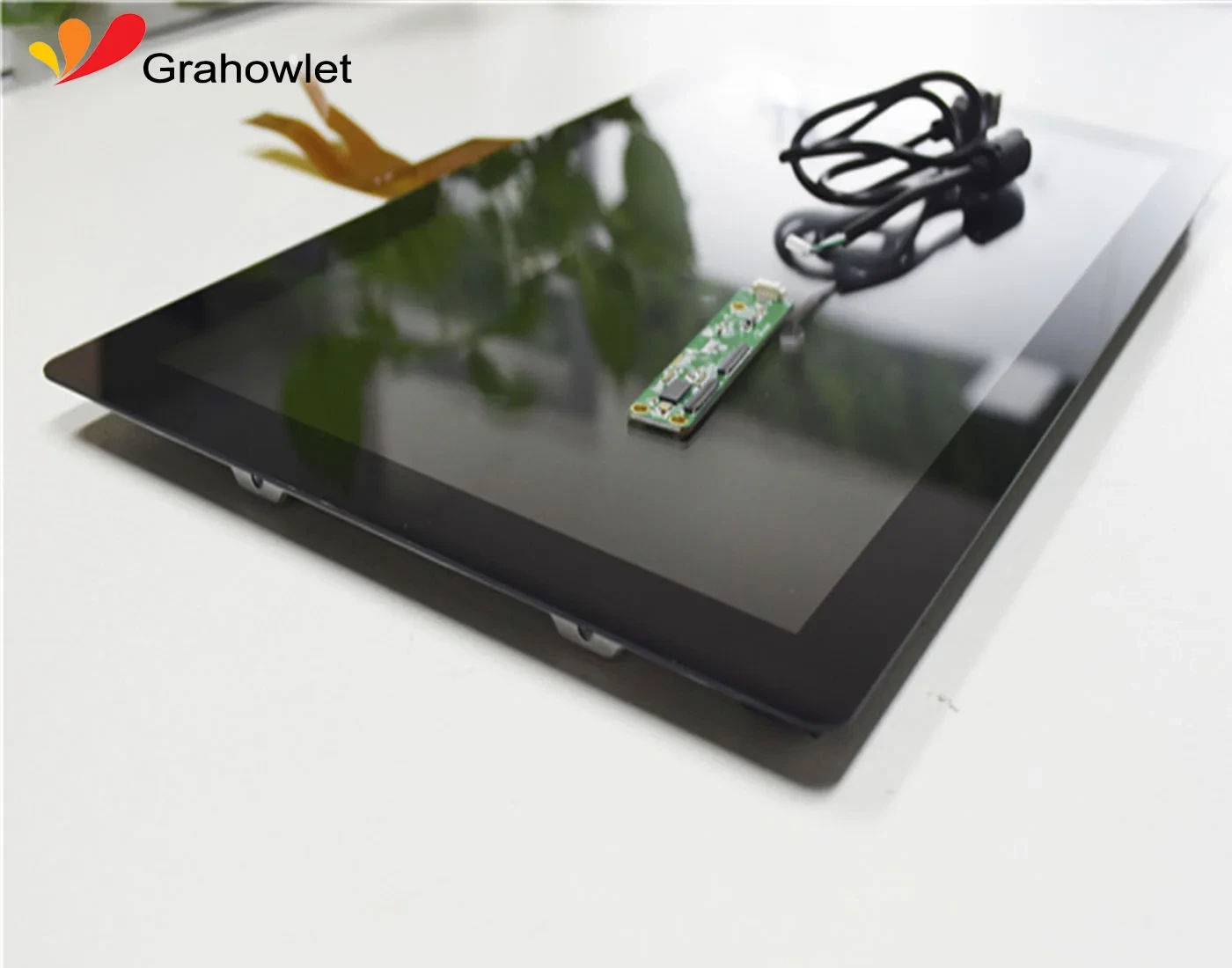 15.6 Inch Industrial Touch Screen With 1080p Tft Lcd Display 1