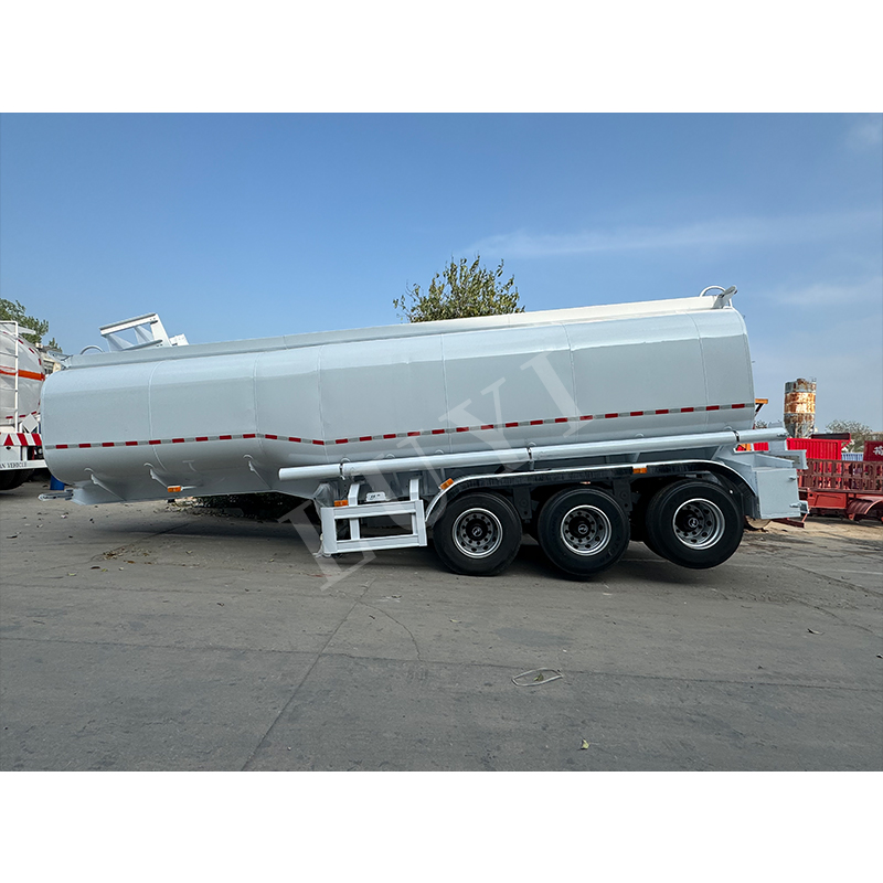 Luyi 3/4/5 Axle Tank de combustible (35-45kl) para aceite & Transporte diesel 5