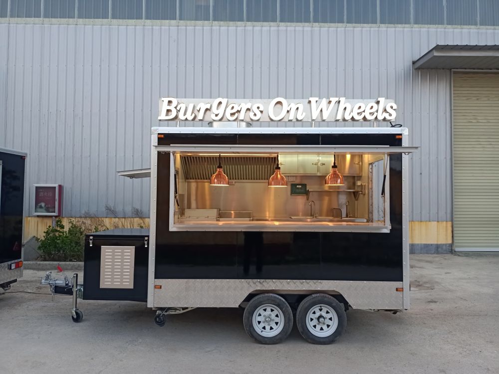 2025 American Popular Street Outdoor Fast Food Carts Crepe Food Truck Trailer avec Snack Mobile Kitchen Fully Equipment 4