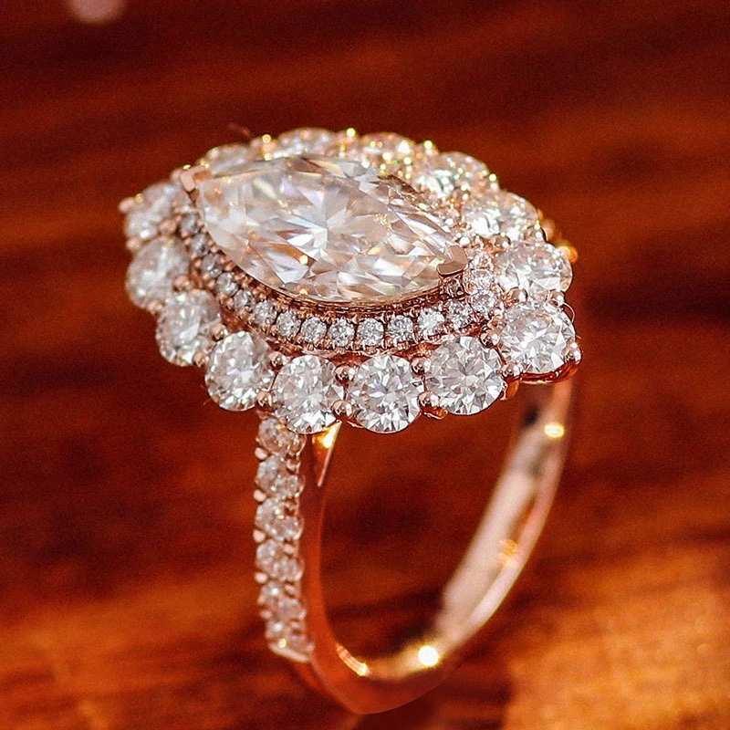 Bague de fiançailles en diamant à double halo marquise Bague de fiançailles Bague de fiançailles en moissanite taille marquise à double halo 1