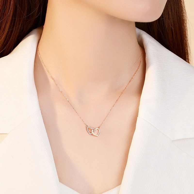 New Arrival Heart To Heart Buckle Necklace Collar Chain Simple And Versatile Show Love Shaped Necklace 1