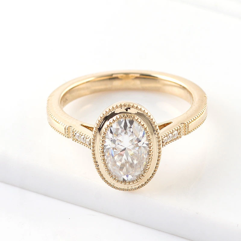 Design en gros classique personnalisé 2.0ct forme ovale Moisanite Bague de mariage 14k Anneau d'or massif jaune Moissanite 1