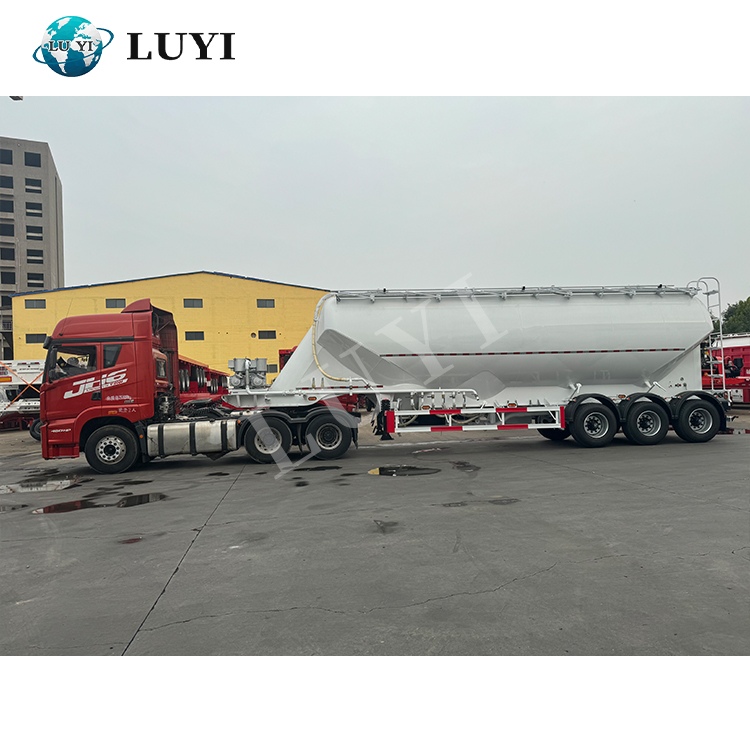 Semirrailer de transporte de polvo de 3 ejes | Luyi 4