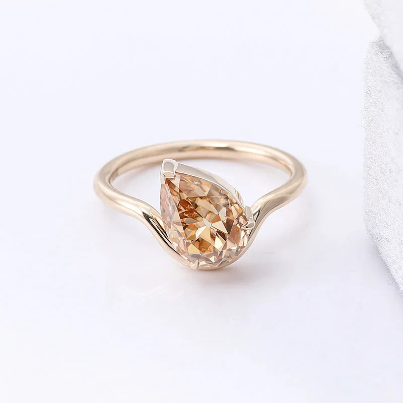 Luxury classique Bijoux fin 3 carats Coupage 10k Jaune Gol Custom Champagne Femmes Mariage Moisanite Anneau 1