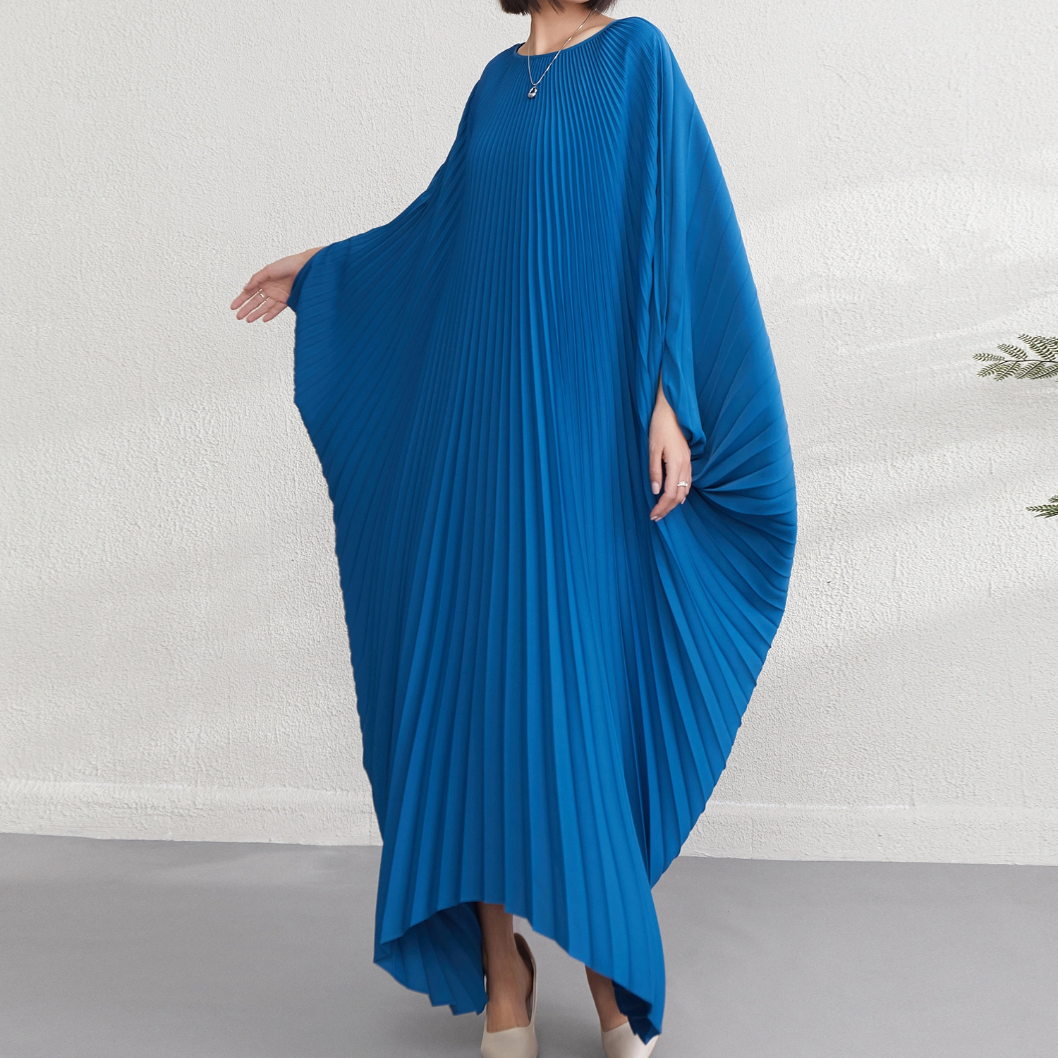 Savoir-faire exclusif en plissage | Créez votre propre ligne de robes signature. Vente directe d&39;usine. Nouvelles robes amples décontractées grande taille pour femme, robes de soirée unies à manches chauve-souris plissées. 1