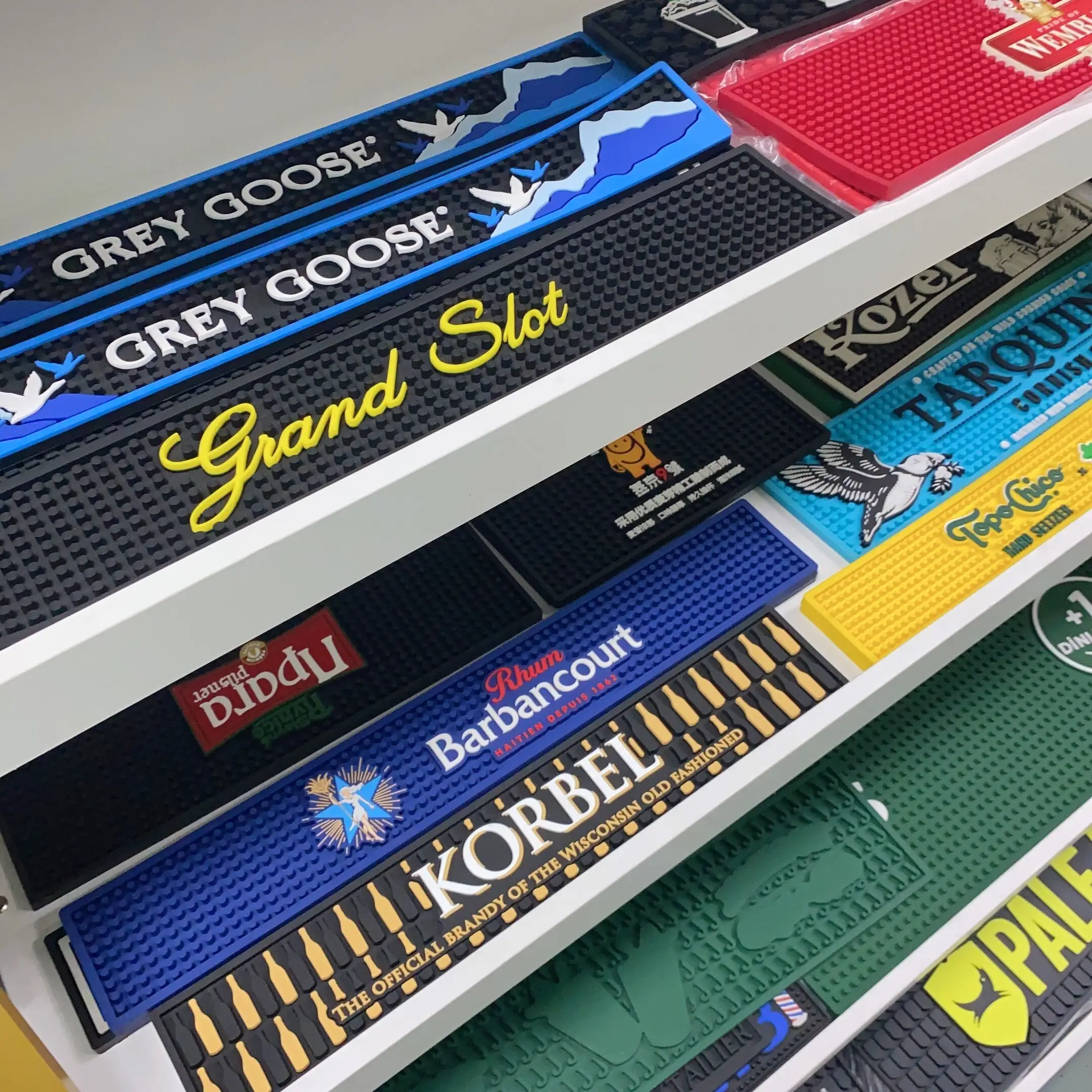 Hot Sale Customized Souvenir Items Price List 4