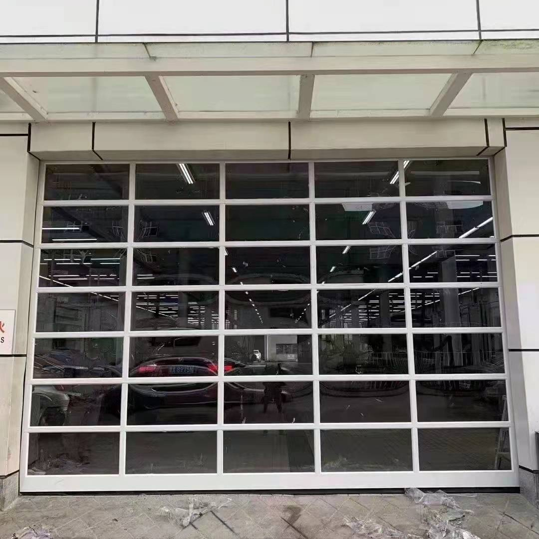 Industrial Sectional Vertical Lift Garage Door - Reliable Overhead Lifting Door 1
