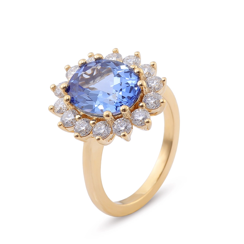 Bague vintage en or jaune 9 carats avec saphir bleu ovale et diamants moissanites. Bague halo en saphir bleu clair. 1