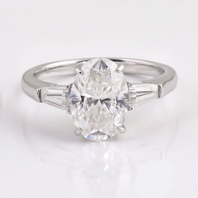 Fashion à vente chaude Fashion personnalisée Moisanite Diamond à la main Filée à la main Ice Moissanite 925 Anneau pour femmes 1
