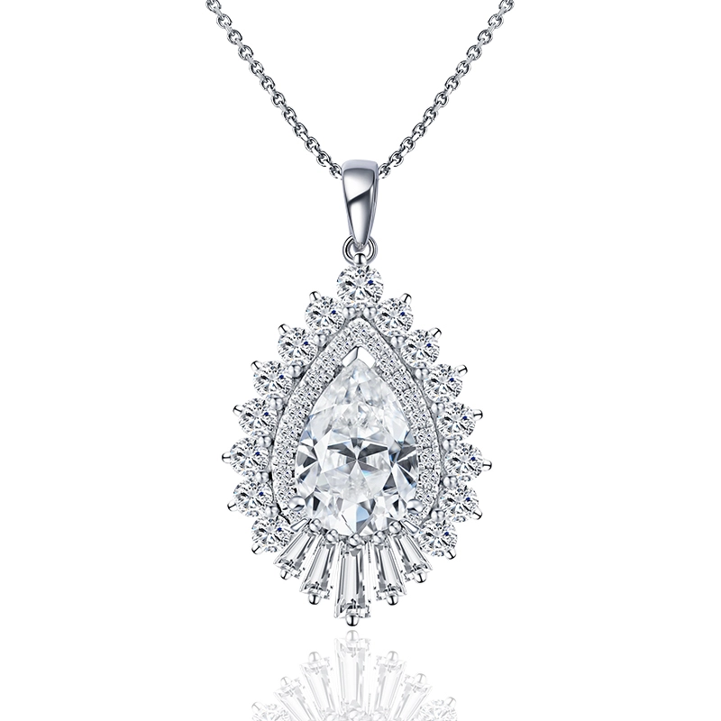 Custom 18 pouces de long Superbe 10x7 mm centrale poire Moisanite Big Pendant Collier en or blanc 14K 1
