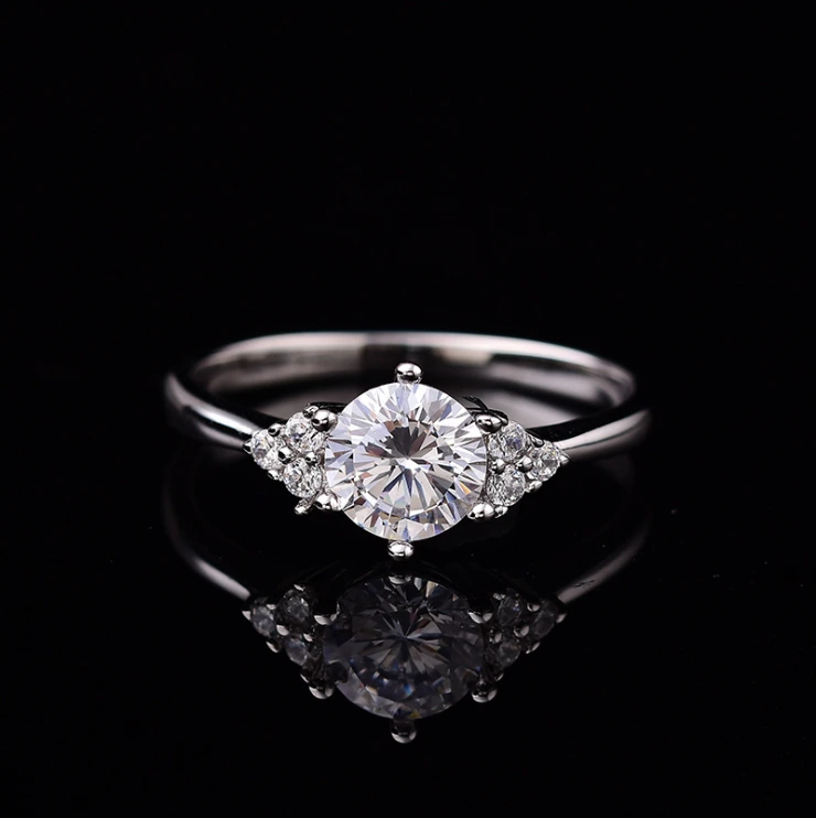 Bague en or blanc massif DEF VVS 1 ct avec moissanite, bague classique à 6 griffes 1