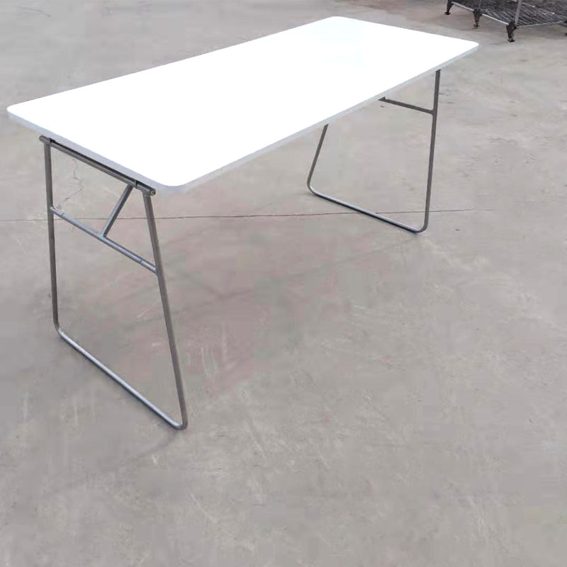 Bent Leg clip table, with Metal Hairpin Legs 1