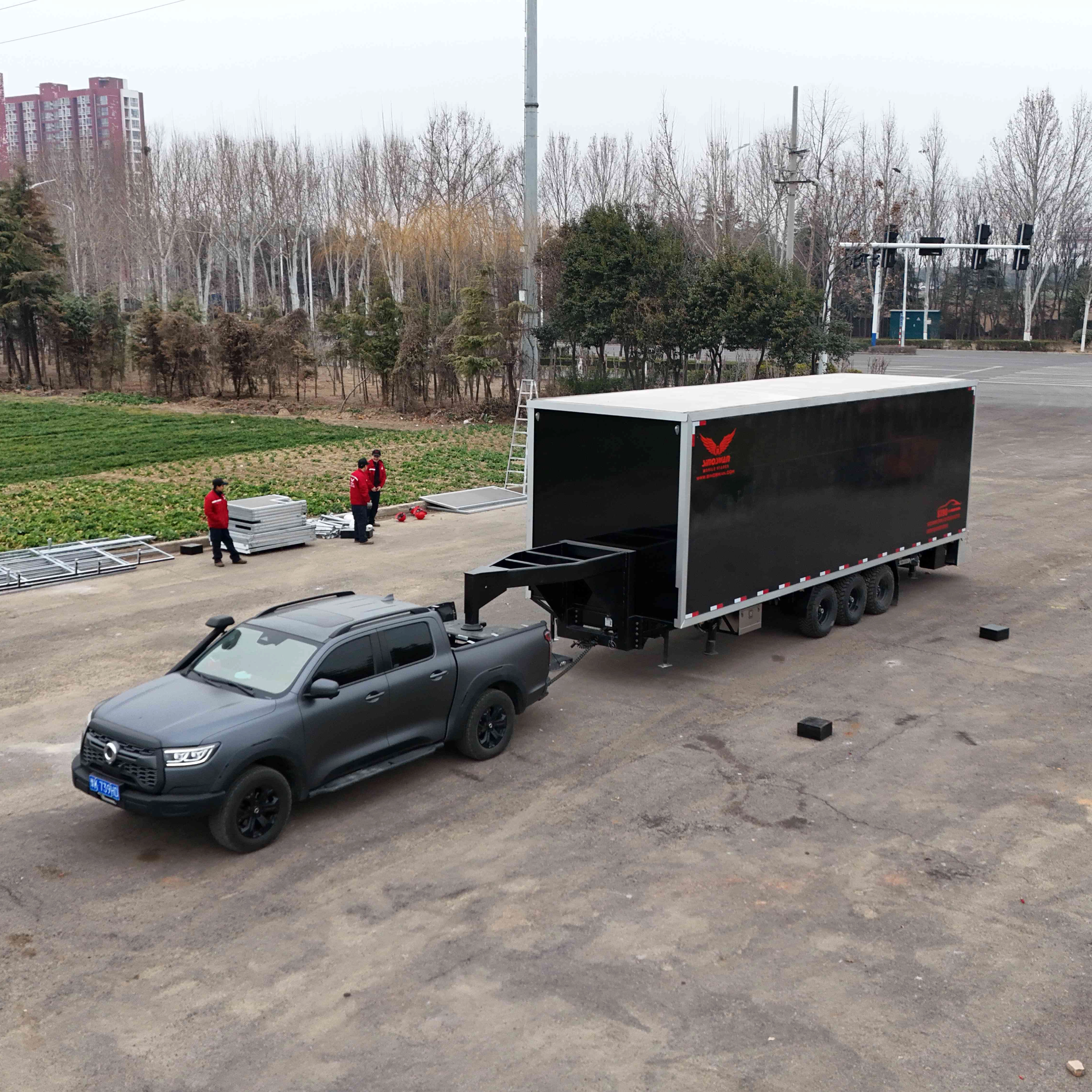 Aluminum Outdoor Mobile Stage Truss with Hydraulic System - Sinoswan St90pro 1