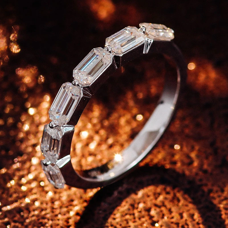 Estilo simple 10k Gold White Esmerald Moissanite Band Semi Eternity Engagement Ring Jewelry 1
